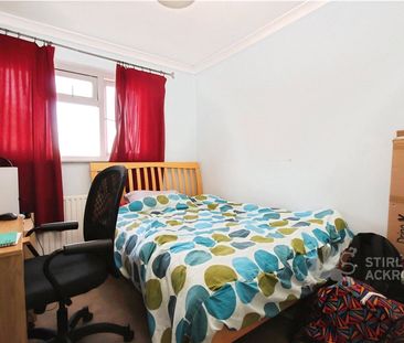 Guildford Park Avenue, Guildford, Surrey, GU2 7NH - Photo 5