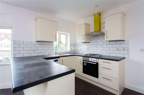 Hamilton Road, London, NW11 - Photo 1