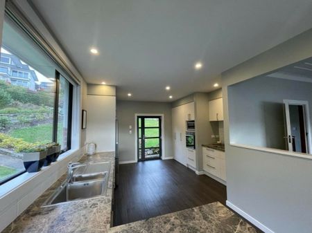 A piece of paradise - furnished and fabulous! - Photo 3