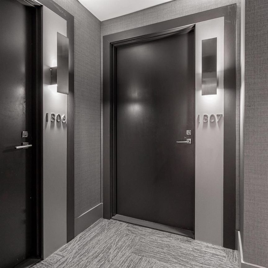 For Lease - 2916 Highway 7 N/A Unit# 1307, Vaughan, Ontario - Photo 1