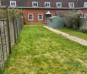 2 bedroom terraced house to rent - Photo 6