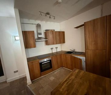 2 bedroom apartment to rent - Photo 2