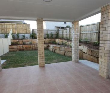 Large, Low Maintenance, Modern, Family Duplex - Photo 3