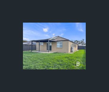 4 Bedroom Brick home - Photo 3