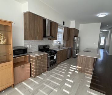 For Lease - 56 Lollard Way, Brampton, Ontario - Photo 4