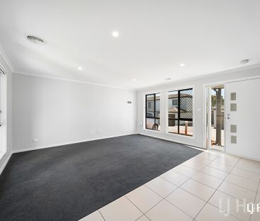 Modern 3 Bedroom Ensuite Townhouse - Photo 1