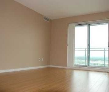 For Lease - 39 Oneida Crescent Unit# 1201, Richmond Hill, Ontario - Photo 2