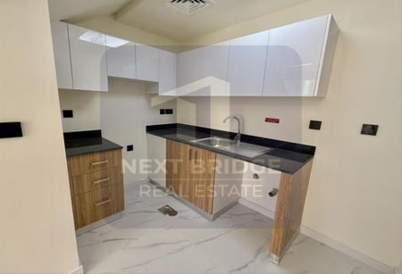 Huge Layout | Duplex | Ready To Move - Photo 4