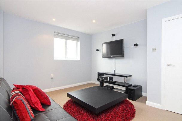 3 bedroom penthouse to rent - Photo 1