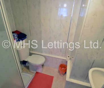 1 Bedroom Flat for rent in Brudenell Road - Photo 1