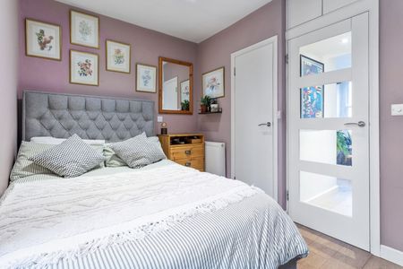 1 Bed Flat, Prowse Place, NW1 - Photo 3