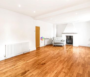 5 bedroom end of terrace house to rent - Photo 2