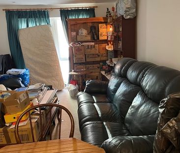 1 Bed Flat, John Thornycroft Road, SO19 - Photo 4