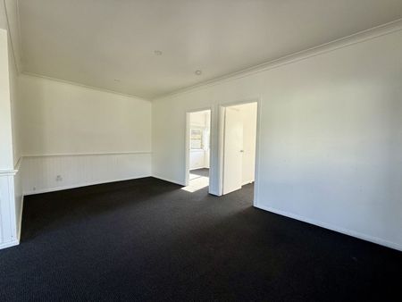 Spacious Family Home in a Convenient Location - Photo 5