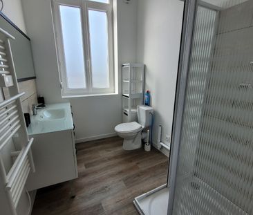 Location Maison 5 pièces 105m² ST AMAND LES EAUX 59230 - Photo 1