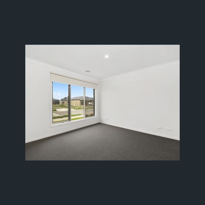 QUIET LOCATION I MODERN DESIGN I FOUR BEDROOMS - Photo 1