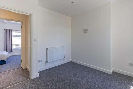 Penarth Road, Grangetown, CF11 - Photo 3