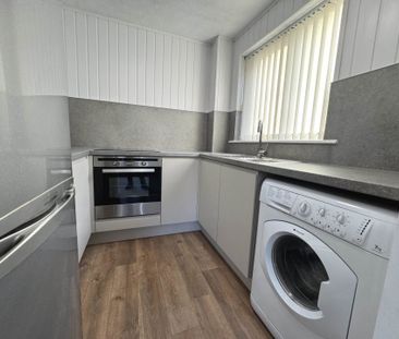 Snowdon Close, Blackpool, FY1 5AZ - Photo 6