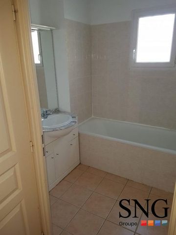 T2 AVEC BALCON +PARKING - Photo 3