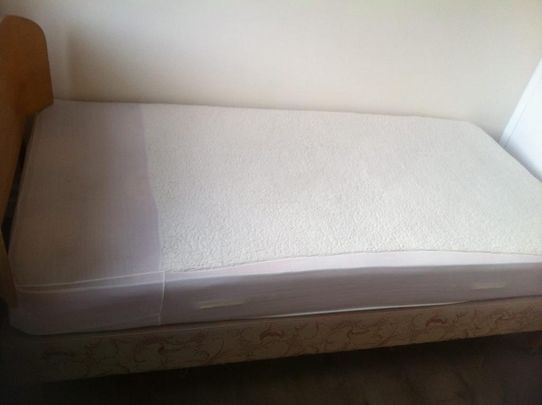 4 bedroom semi-detached house to rent - Photo 1