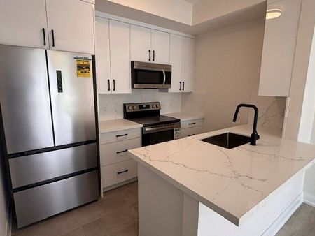For Lease - 5035 Oscar Peterson Boulevard Unit# 106, Mississauga, Ontario - Photo 2