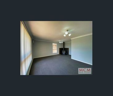 Modern 3-Bedroom Brick Home on Spacious Block – Comfortable Living ... - Photo 1