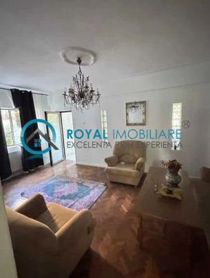 Royal Imobiliare - Inchiriere Parter Vila Zona Mihai Bravu - Fotografie 1
