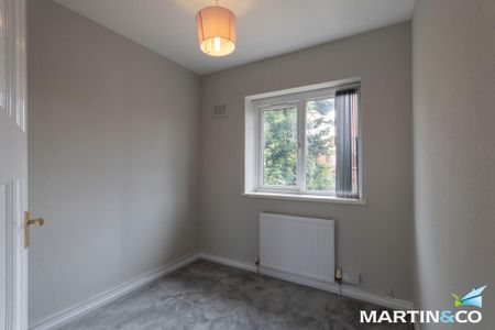 3 bedroom end of terrace house to rent - Photo 4