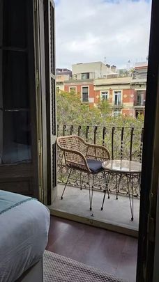 Carrer del Comte dUrgell, Barcelona, Catalonia 08011 - Photo 1