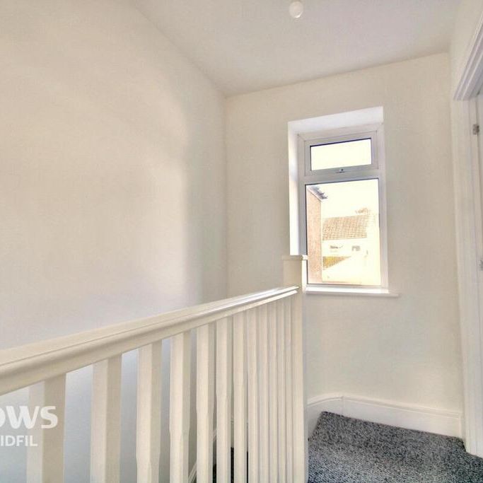 3 bedroom terraced house to rent - Photo 1