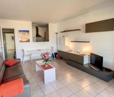Location Appartement 2 pièces Meublé 42m² CANNES 06400 - Photo 4