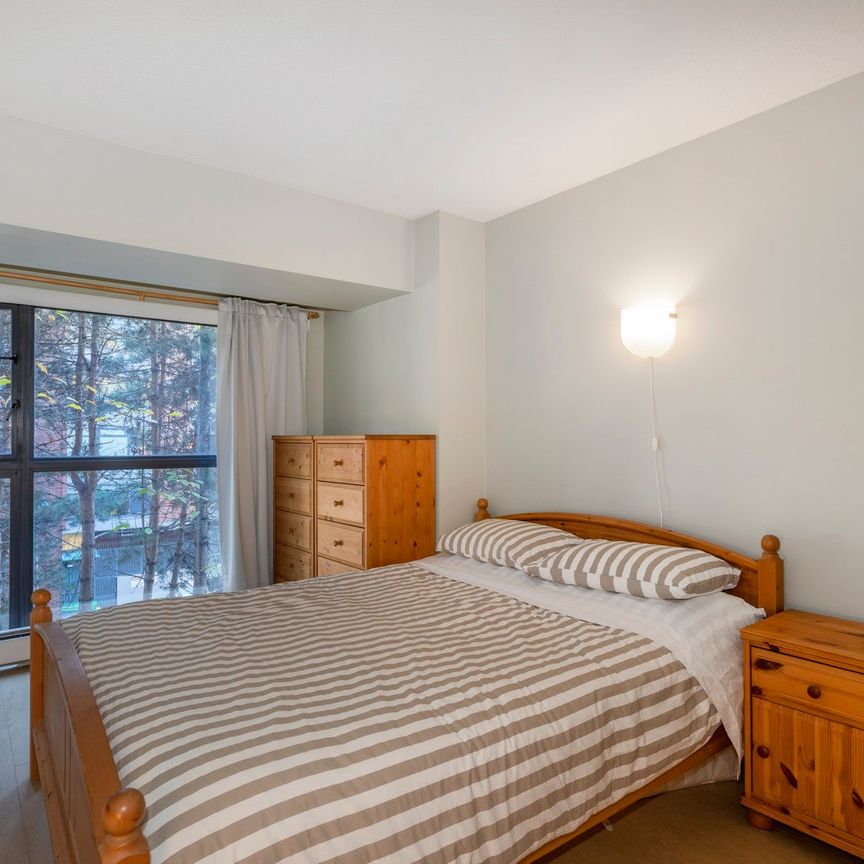 238 ALVIN NAROD MEWS, VANCOUVER, BC V6B 5Z3 - Photo 1