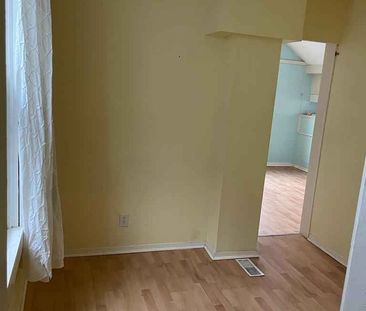 For Lease - 29 St Andrew Street Unit# 2, London North, Ontario - Photo 1