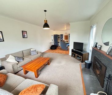 Fully furnished home short term rental - Photo 1