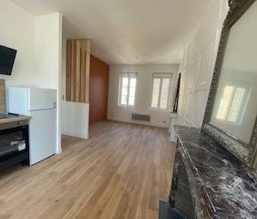 GRAND STUDIO MEUBLÉ RENOVÉ - CENTRE VILLE - Photo 1