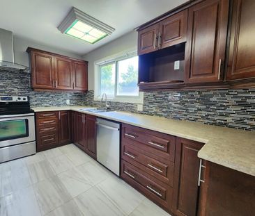 14 Roberta Crescent - Photo 1