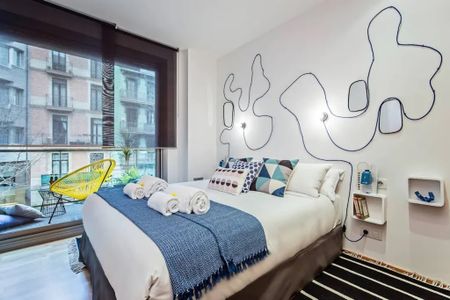 Carrer de Calàbria, Barcelona, Catalonia 08015 - Photo 3