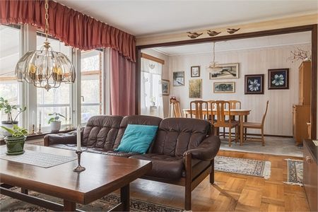 Solgatan, Blomstermåla - Photo 2