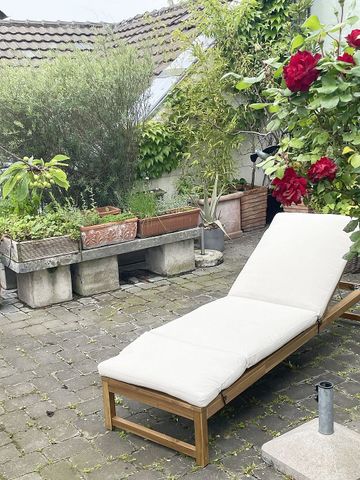 Miete inkl. Nebenkosten: 2.350 € pro Monat, plus Strom, plus Heizung - Photo 2