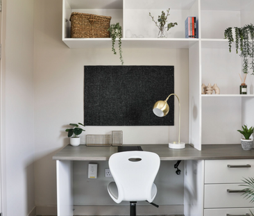 1 bedroom in a house share to rent - Photo 3