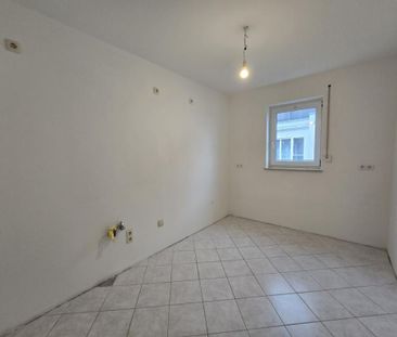 Helle, renovierte, 2 Zi. Wohnung mit Balkon, EBK und Stellplatz - Foto 4