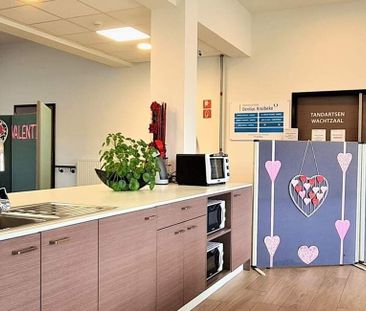 Serviceflat te huur in Rupelmonde voor € 1.282 met 1 slaapkamer - Photo 4