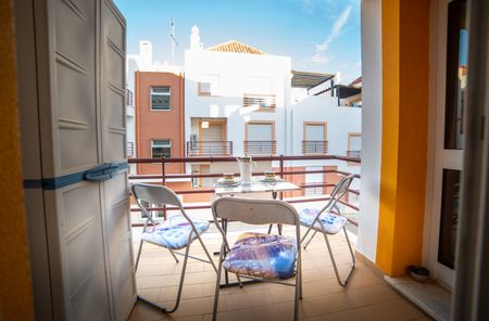 Apartamento T2 disponível para arrendamentos temporários localizado em Cabanas de Tavira - Photo 4