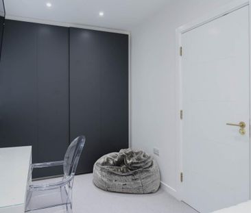 2 bedroom semi-detached house to rent - Photo 4