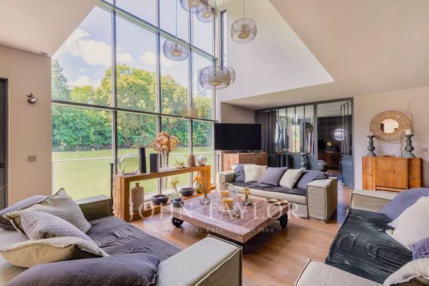 Maison à louer Neuilly-Sur-Seine, Paris, France12 500 EUR / Mois - Photo 1