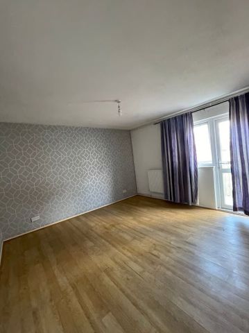 1 Bed Flat, Wesley Close, SE17 - Photo 3