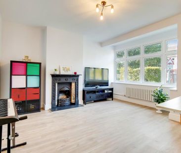 4 bedroom house to rent - Photo 1