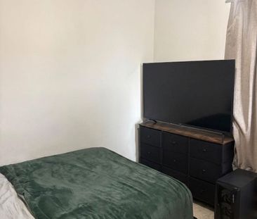 For Lease - 250 Sunny Meadow Boulevard Unit# 121, Brampton, Ontario - Photo 5