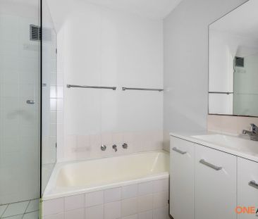 3d/5-29 Wandella Road - Photo 1