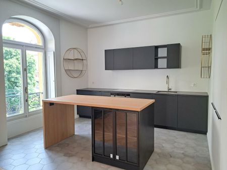 Oriette 1 - Appart 3,5 p - rénové de standing de 90 m2 avec ascenseur - Photo 2